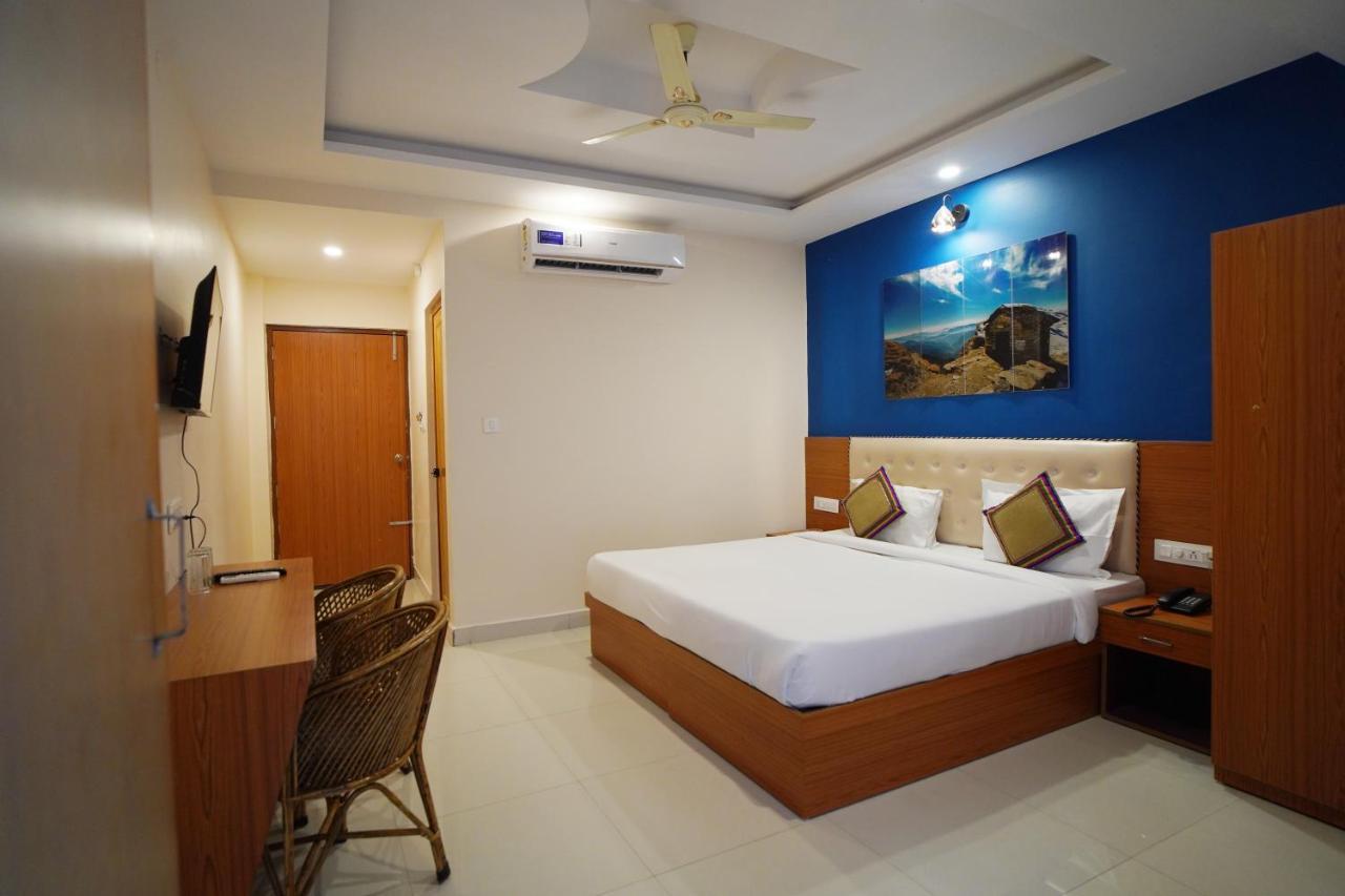 Karwaan Hostel Rishīkesh Exterior foto
