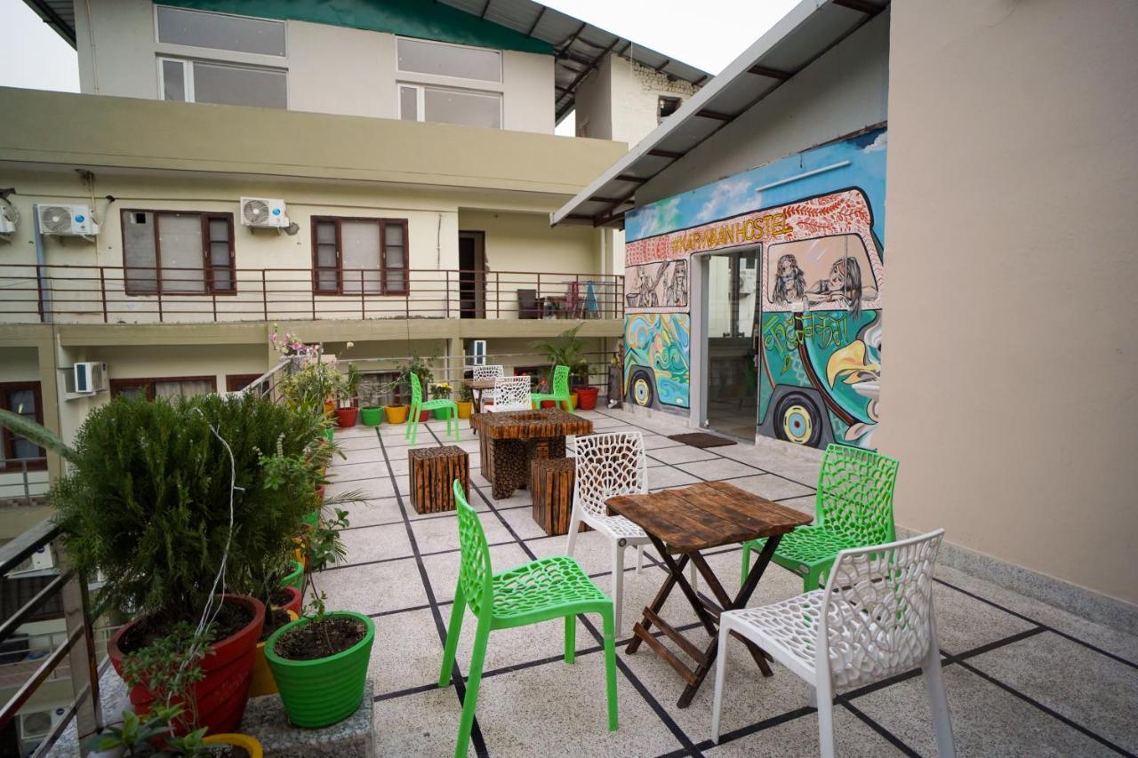 Karwaan Hostel Rishīkesh Exterior foto